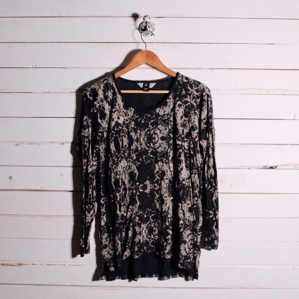 Black n Beige Pattern Long Sleeve